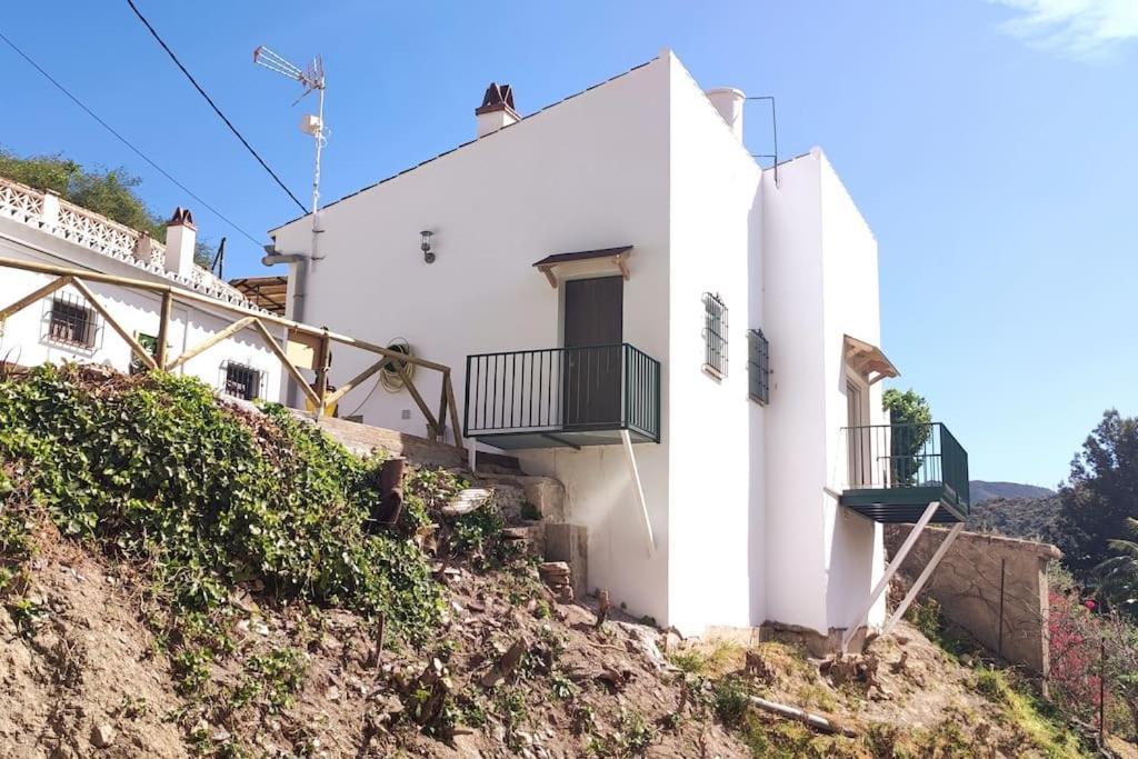 La Barberia De Miguel Villa El Chorro Exterior photo